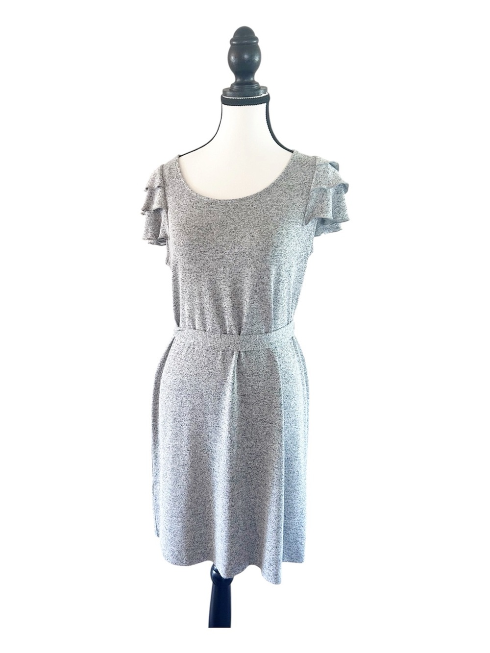 LOFT Gray Short-Sleeve Ruffle Sleeve Midi Sweater Dress Medium